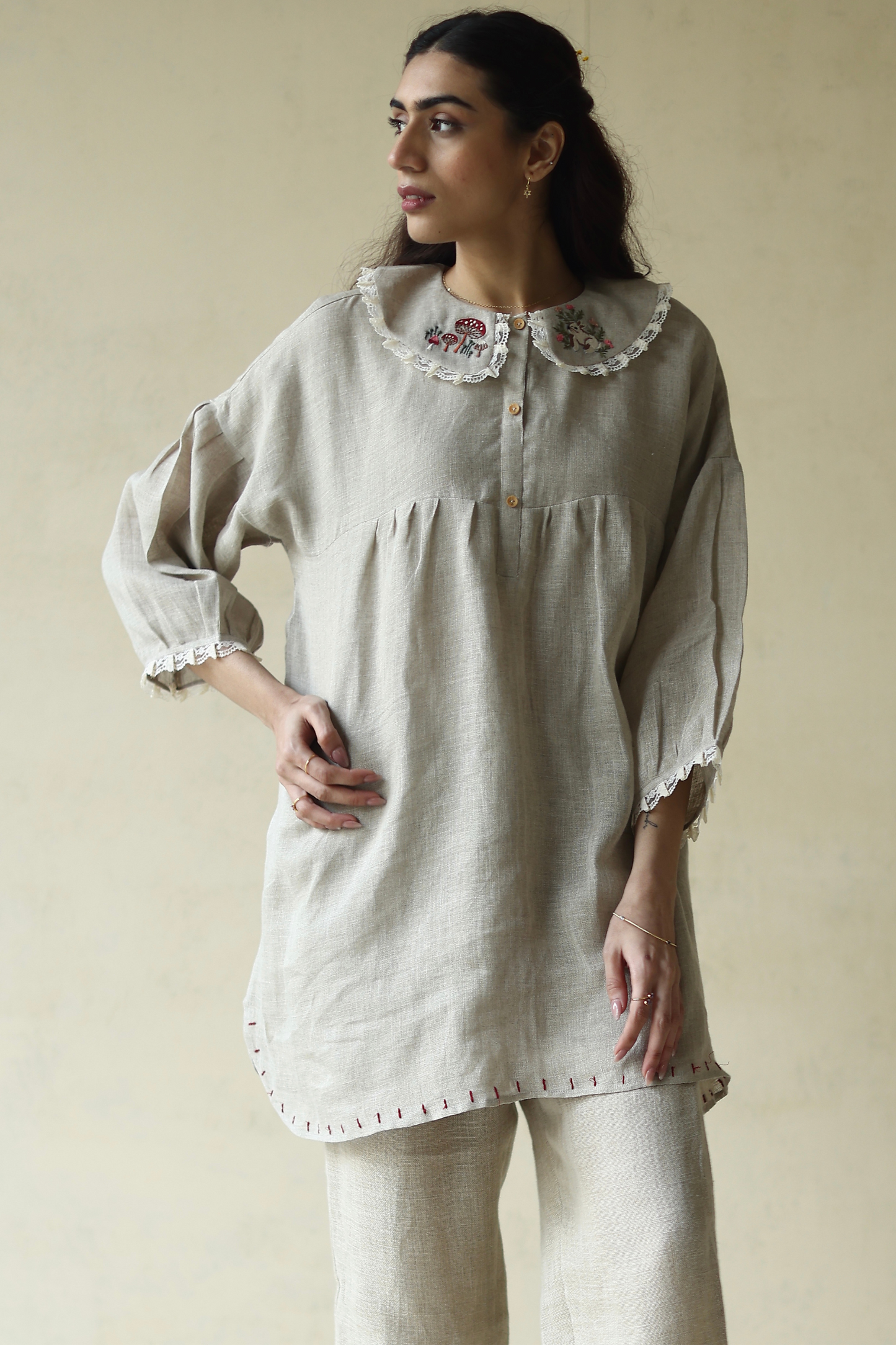 ALICE IN WONDERLAND TUNIC (BEIGE)