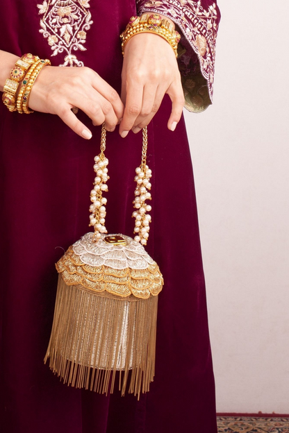 LOTUS BUCKET BAG