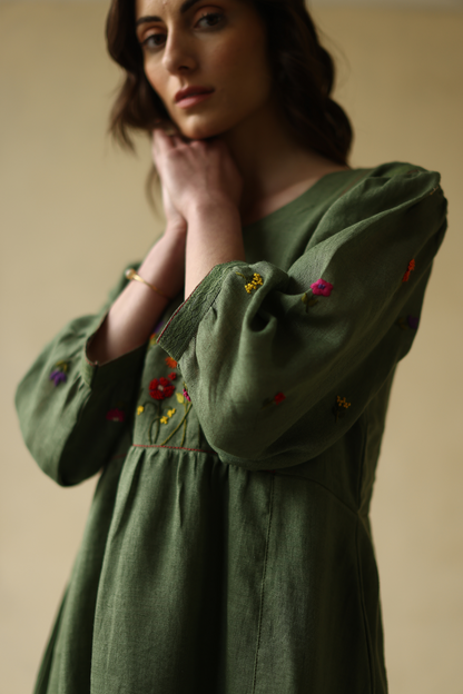 JOLLY RANCHER DRESS (FOREST GREEN)
