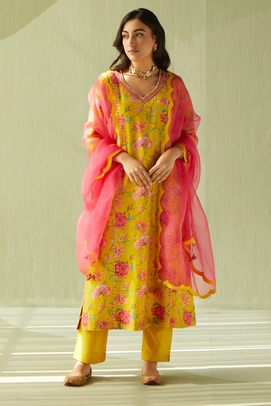 Nusrat Set